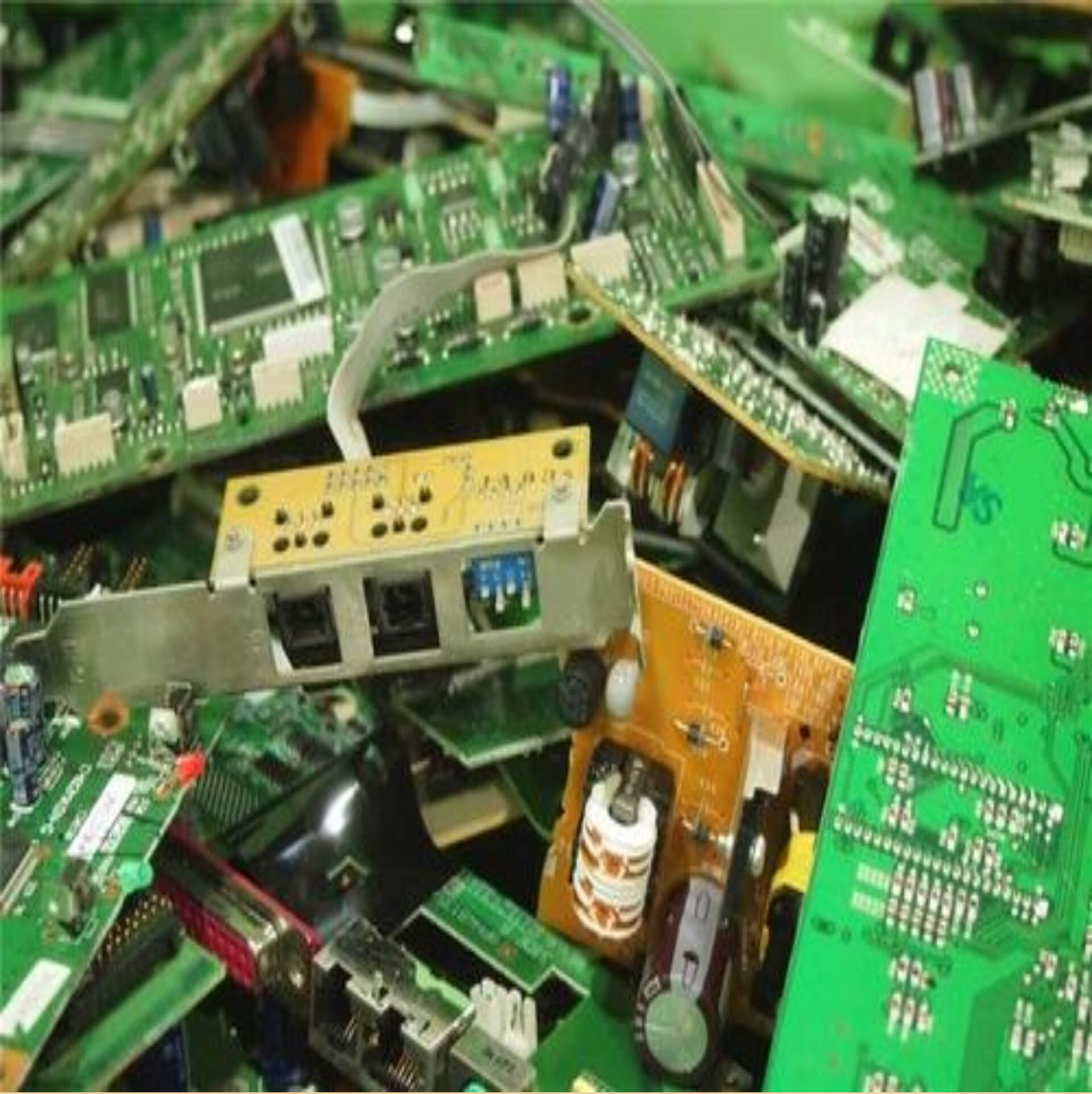 青秀电子设备回收